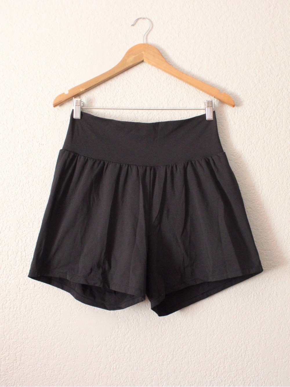 Halara SoftlyZero Airy Super High Waist 2-in1 Yoga Shorts 5”